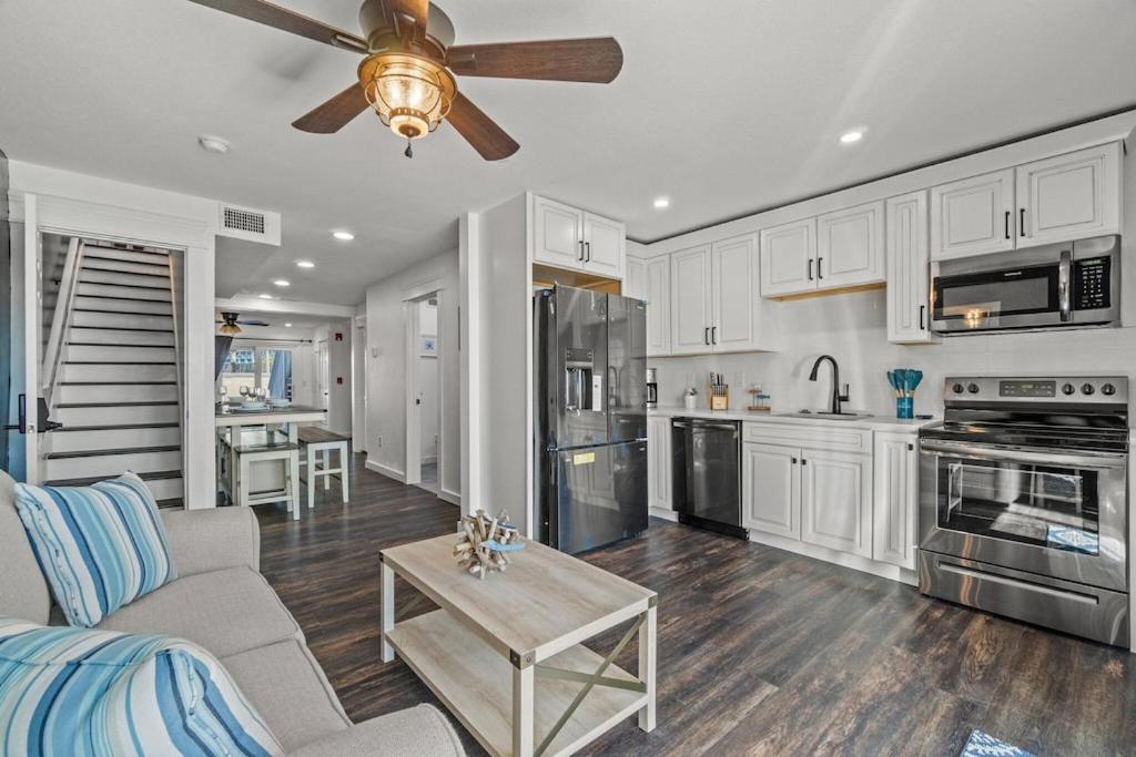 Newly Remodeled Beachfront Townhome - Sleeps 14 Panama City Beach Εξωτερικό φωτογραφία